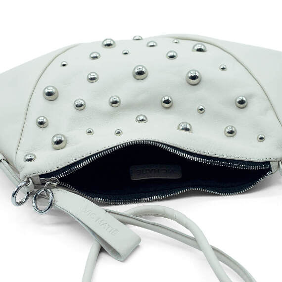 Olga<br />Cream shoulder bag with studs
