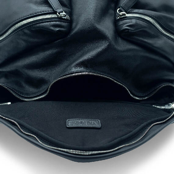 Dafne<br />Midi zip backpack