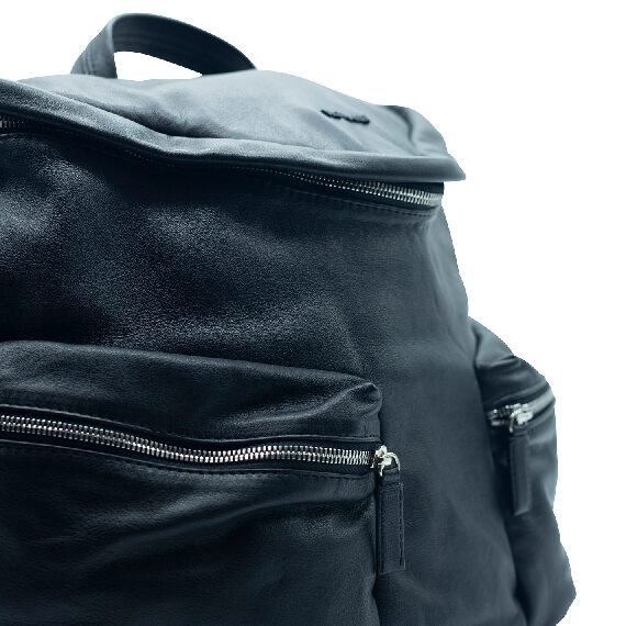 Dafne<br />Midi zip backpack