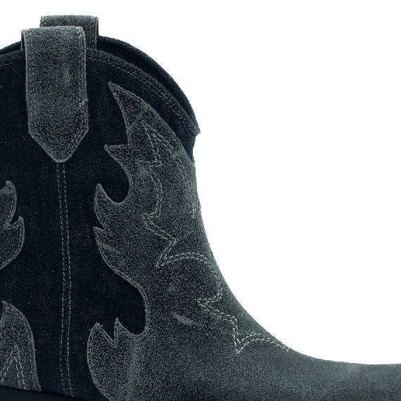 Westy black ankle boot